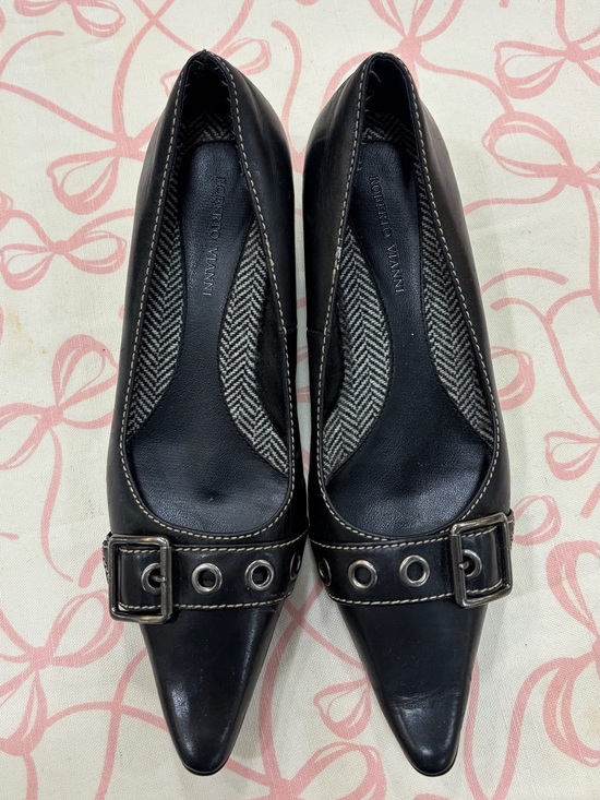 Roberto Vianni Shoes - Roberto Vianni Black Pointed Leather Heels with Buckle Detail